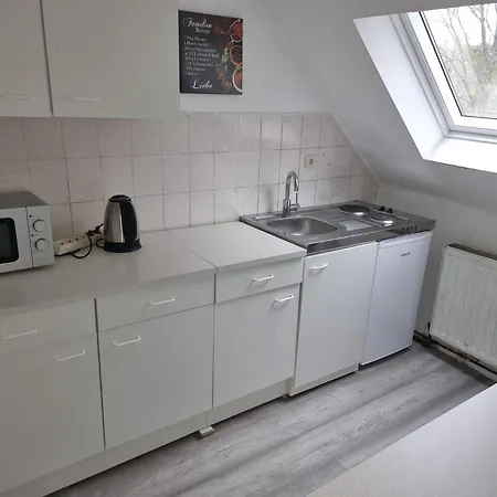 Monteurwohnung In Der Naehe Zum Centro, Dgre Lägenhet *